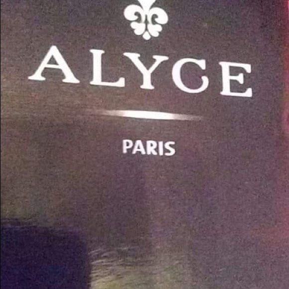 PROM DRESS - Picture 2 of 2